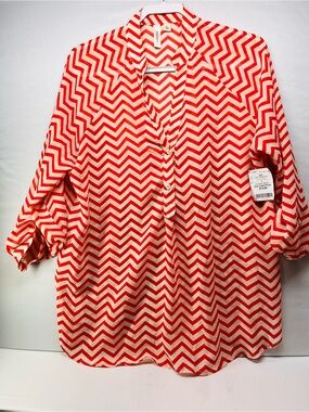 Tacera Red & Cream Chevron Button-Front Blouse